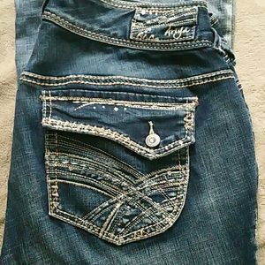 Ariya Brand Jeans (Delano)
